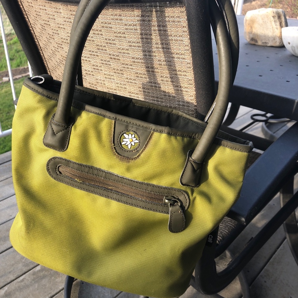 Sherpani bag